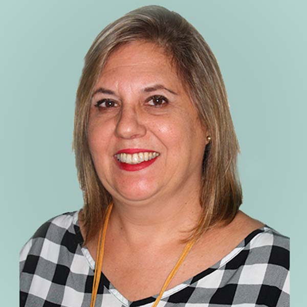 Simone Fonteles é sócia-fundadora da Despertay e atua como consultora empresarial